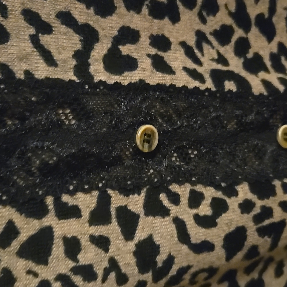 Leopard Print Top - Picture 4 of 7